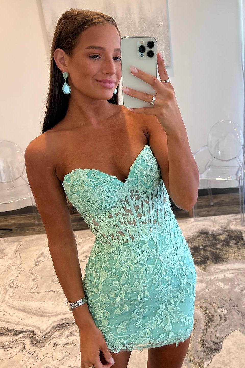 Yellow Lace Appliques Tight Mini Dress